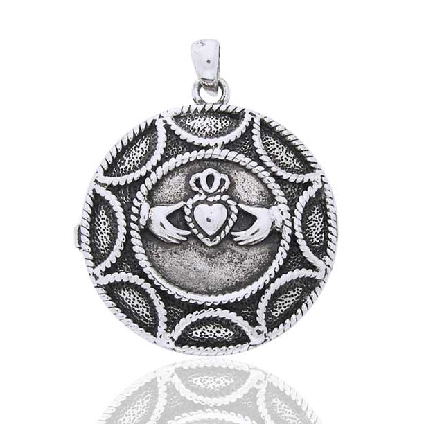 Claddagh locket hot sale